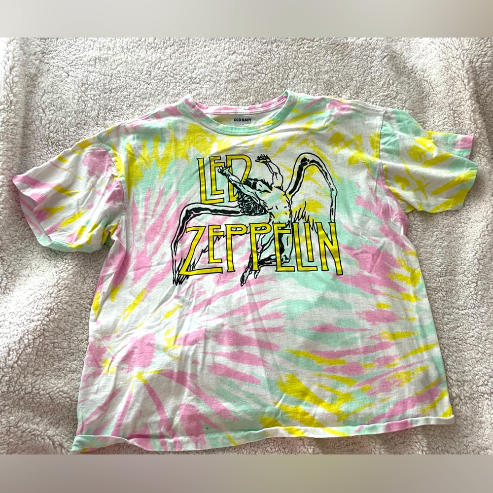 Old Navy T-shirt women’s size medium